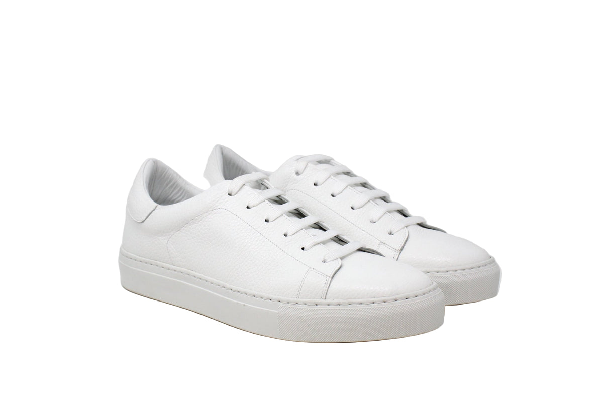 PEBBLED WHITE LEATHER SNEAKER