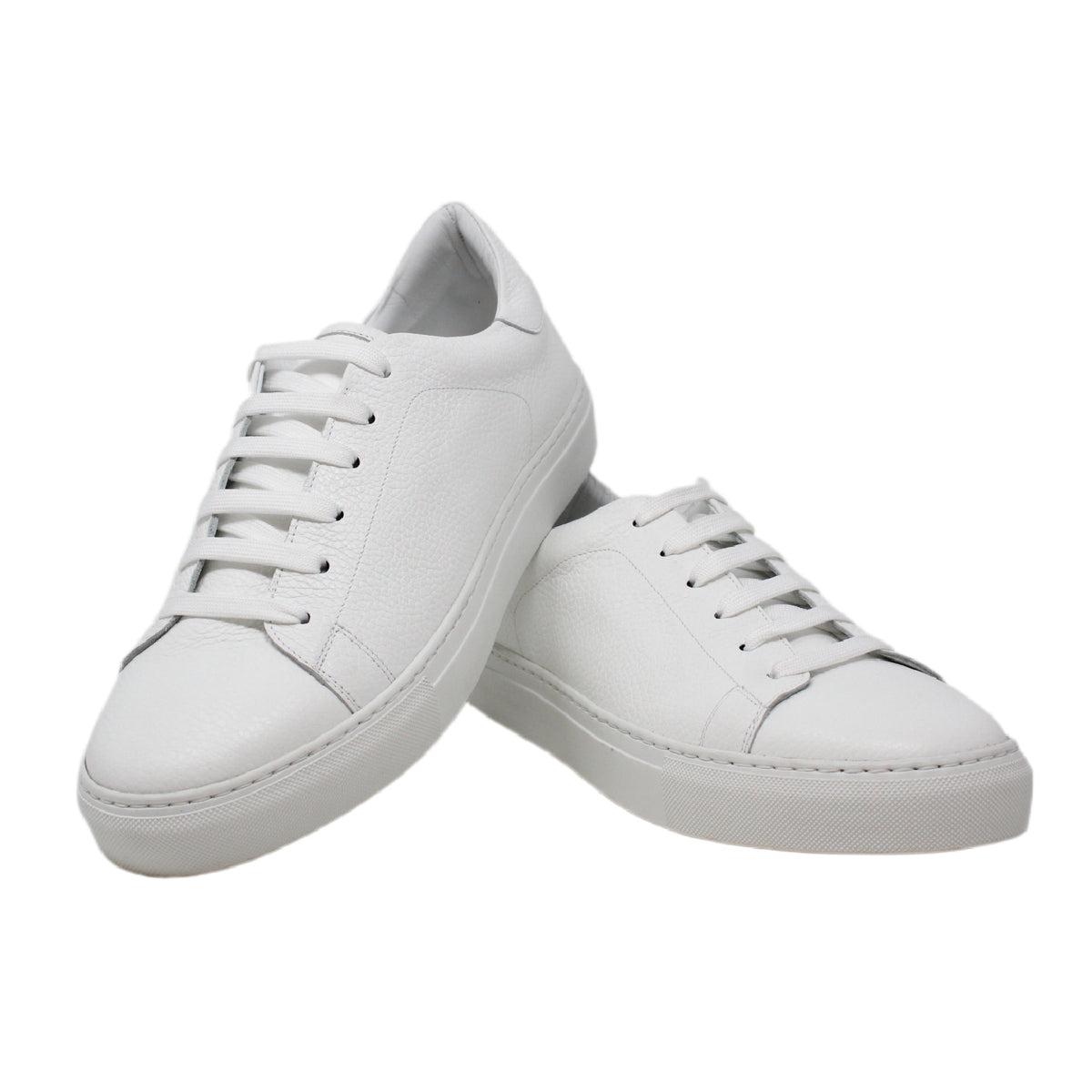 PEBBLED WHITE LEATHER SNEAKER