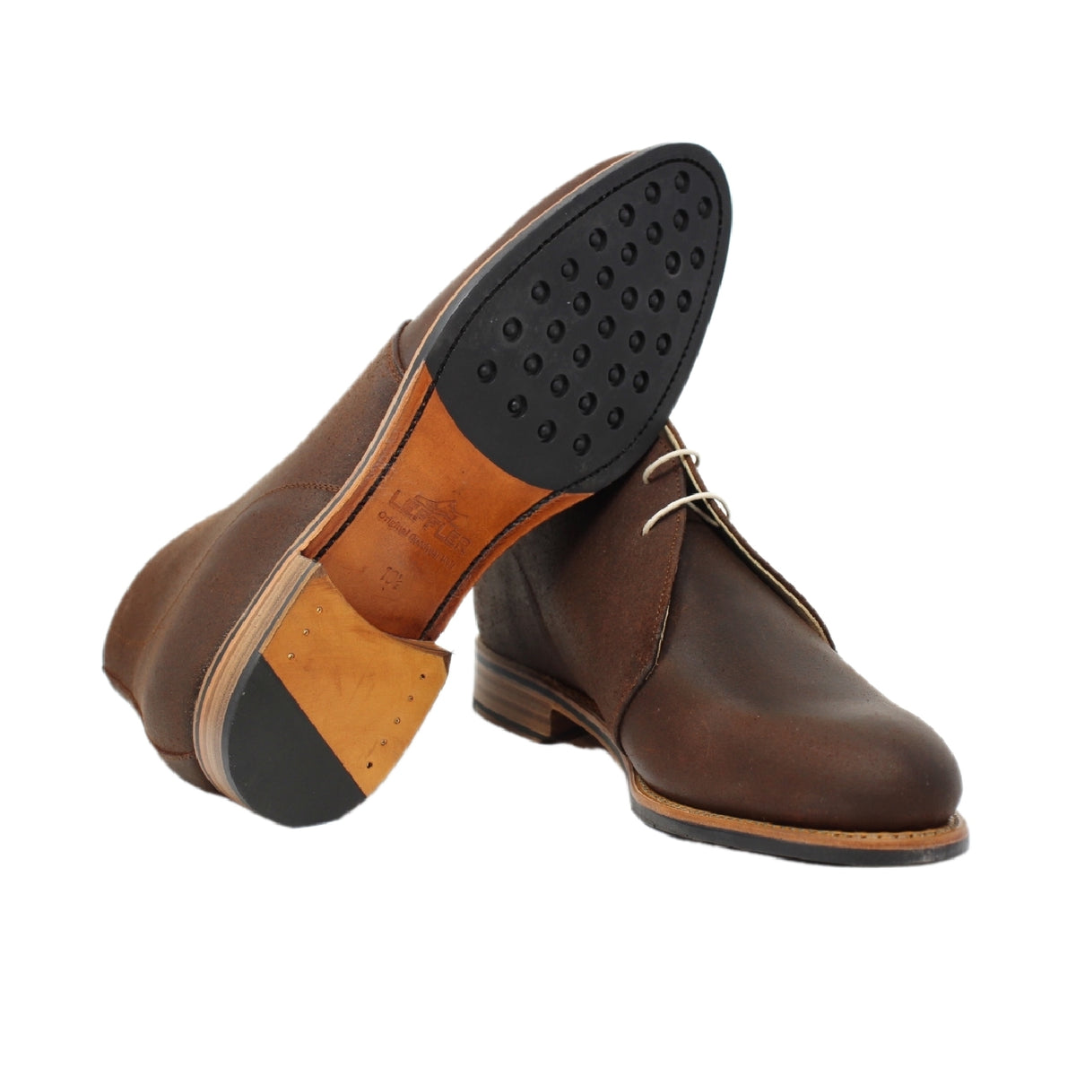 WAXED BROWN SUEDE CHUKKA